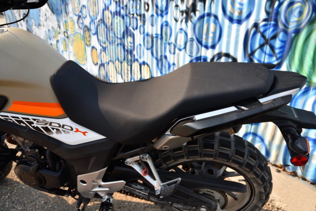 2016 Honda CB500X seat.