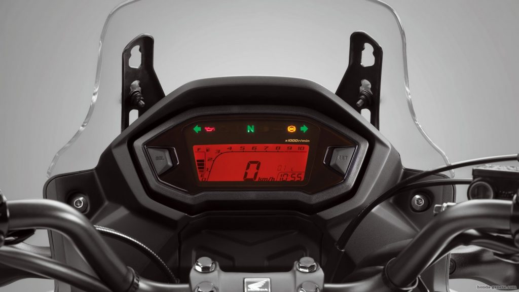 2018 Honda CB500X instrument display panel.