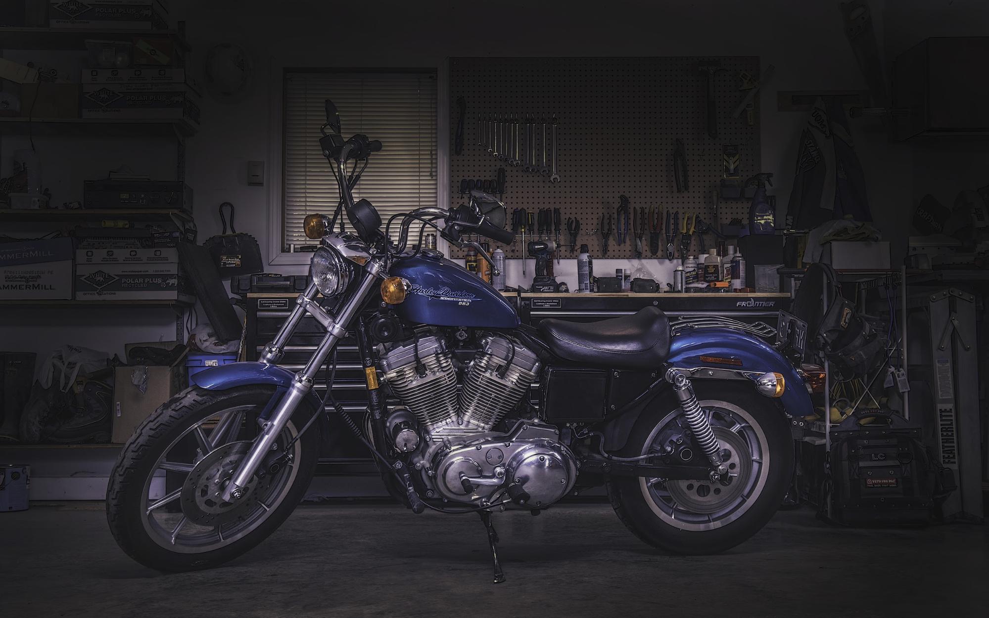 Harley Davidson Sportster 883 Beginner Bike Profile Owner Reviews